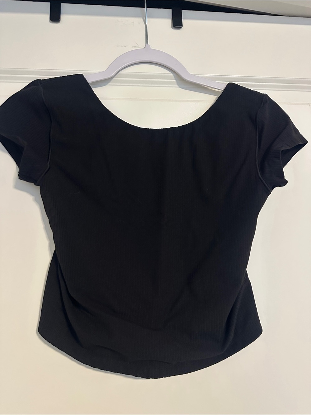 aerie Black Scoop Neck Short Sleeve Top